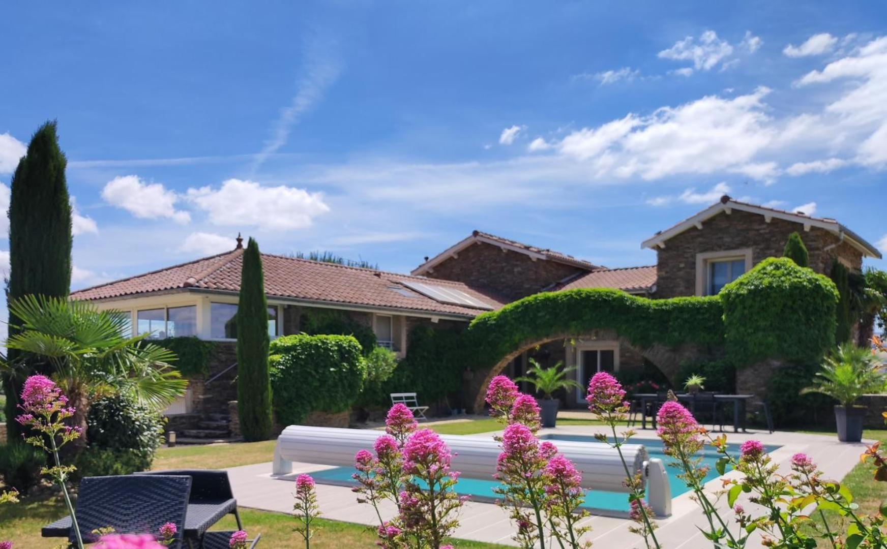 Relais de navon Saint-Joseph (Loire) Exterior foto